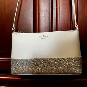 KATE SPADE/ CROSS BODY PURSE/ SILVER/ SPARKLE/MATCHING CC HOLDER/ NEVER USED